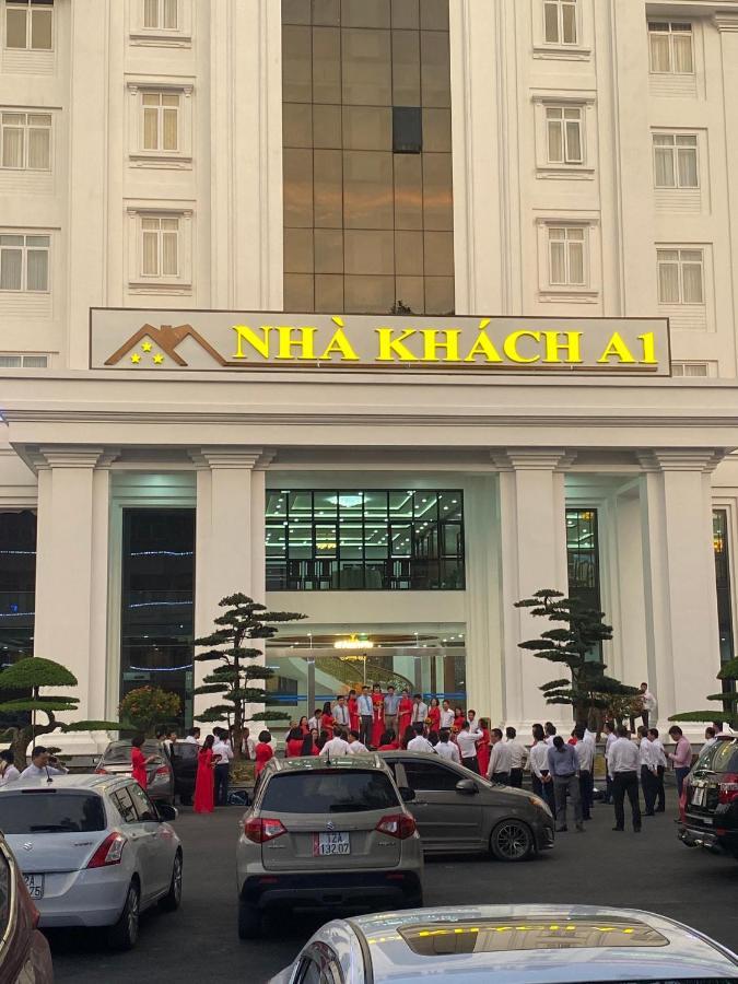 Отель Khach San A1 Lang Son Экстерьер фото