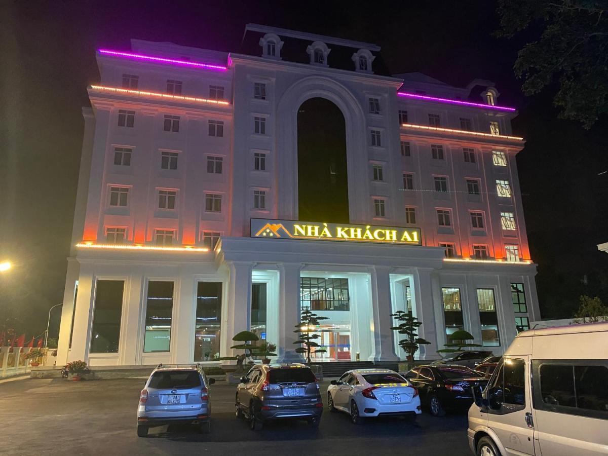 Отель Khach San A1 Lang Son Экстерьер фото